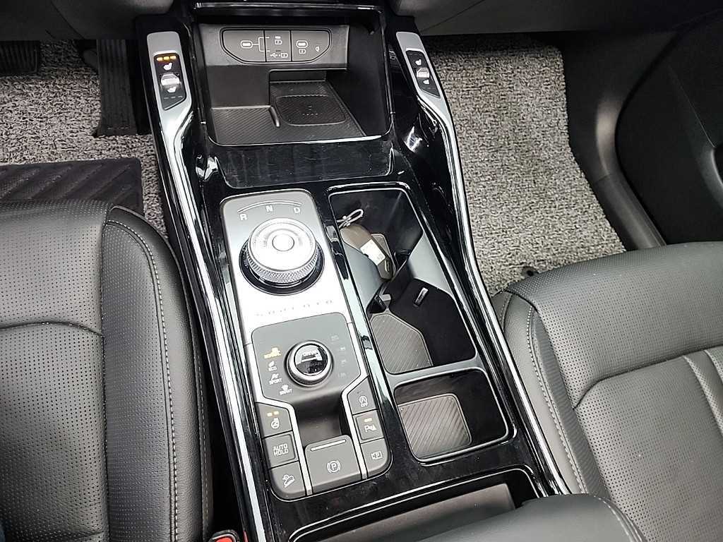 KIA Sorento - Vista 8