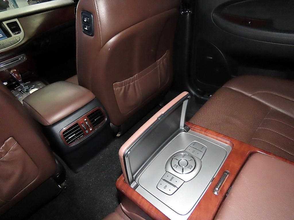 HYUNDAI Genesis 2008 Gris - Importación desde Corea - HF Imports Iquique - Foto 17