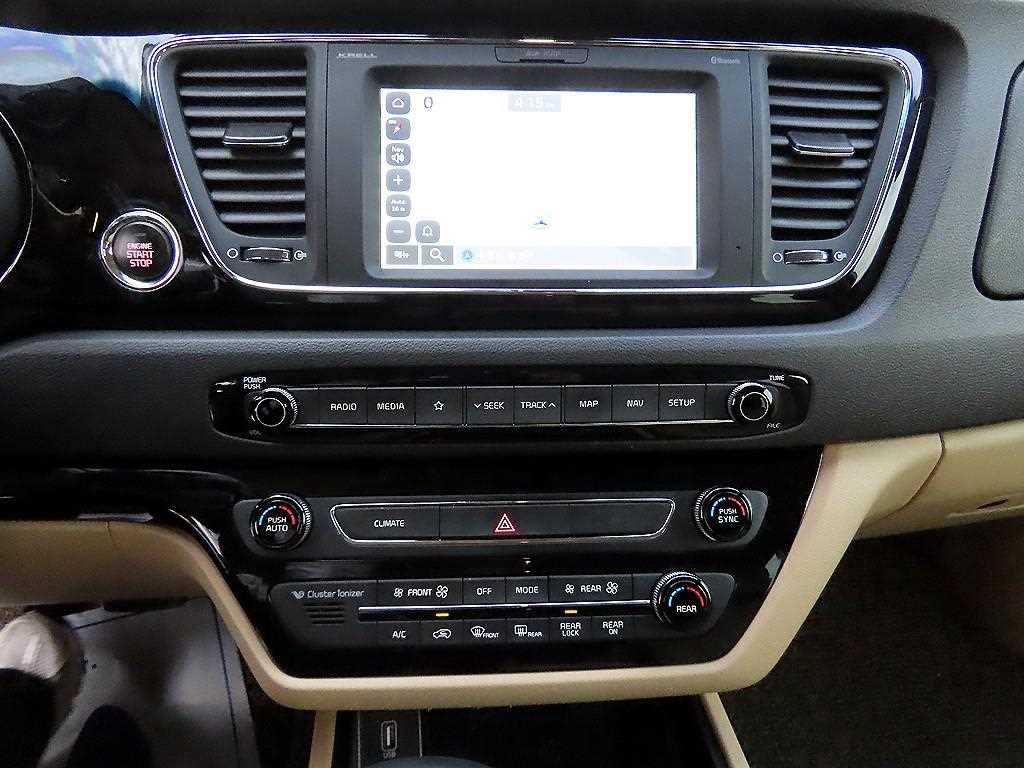 KIA Carnival 2019 Blanco - Importación desde Corea - HF Imports Iquique - Foto 13