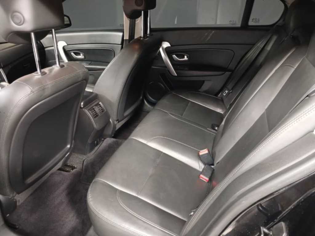 SAMSUNG SM5 - Vista 8