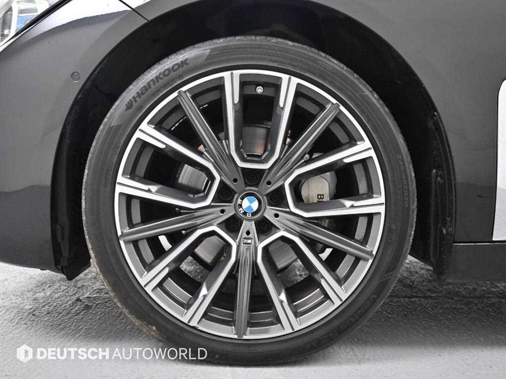 BMW 7 Series - Vista 5