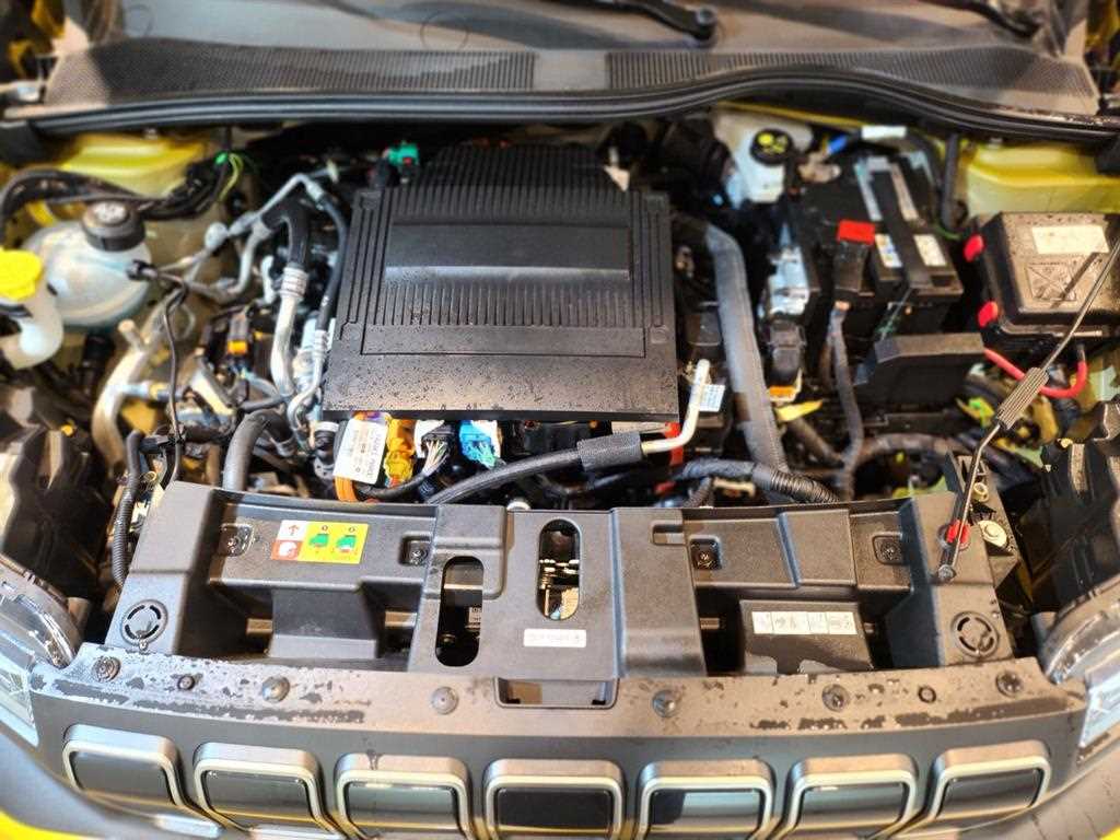 Jeep Avenger 2024 Amarillo - Importación desde Corea - HF Imports Iquique - Foto 20