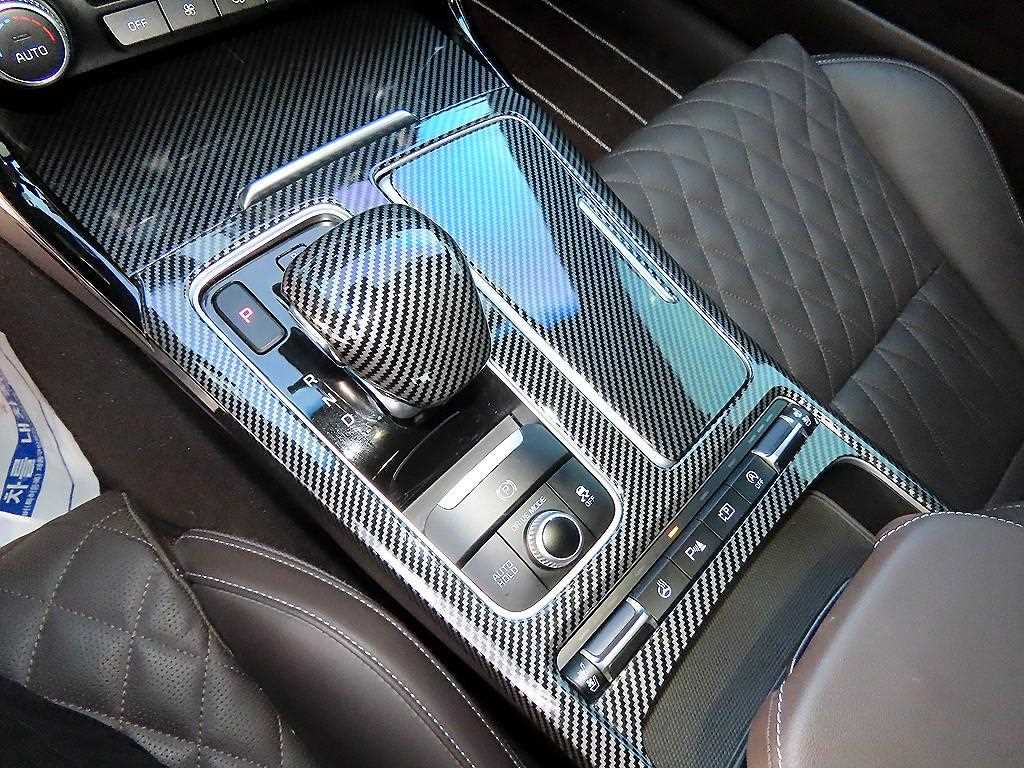 KIA Stinger - Vista 11