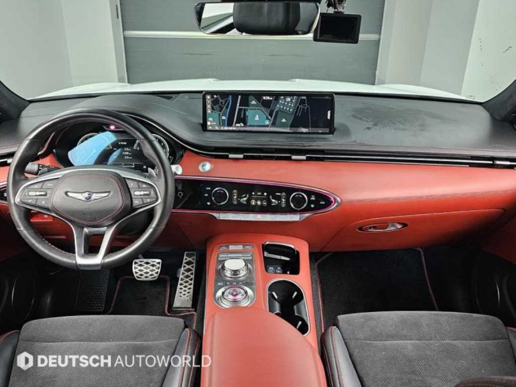 Genesis GV70 - Vista 7