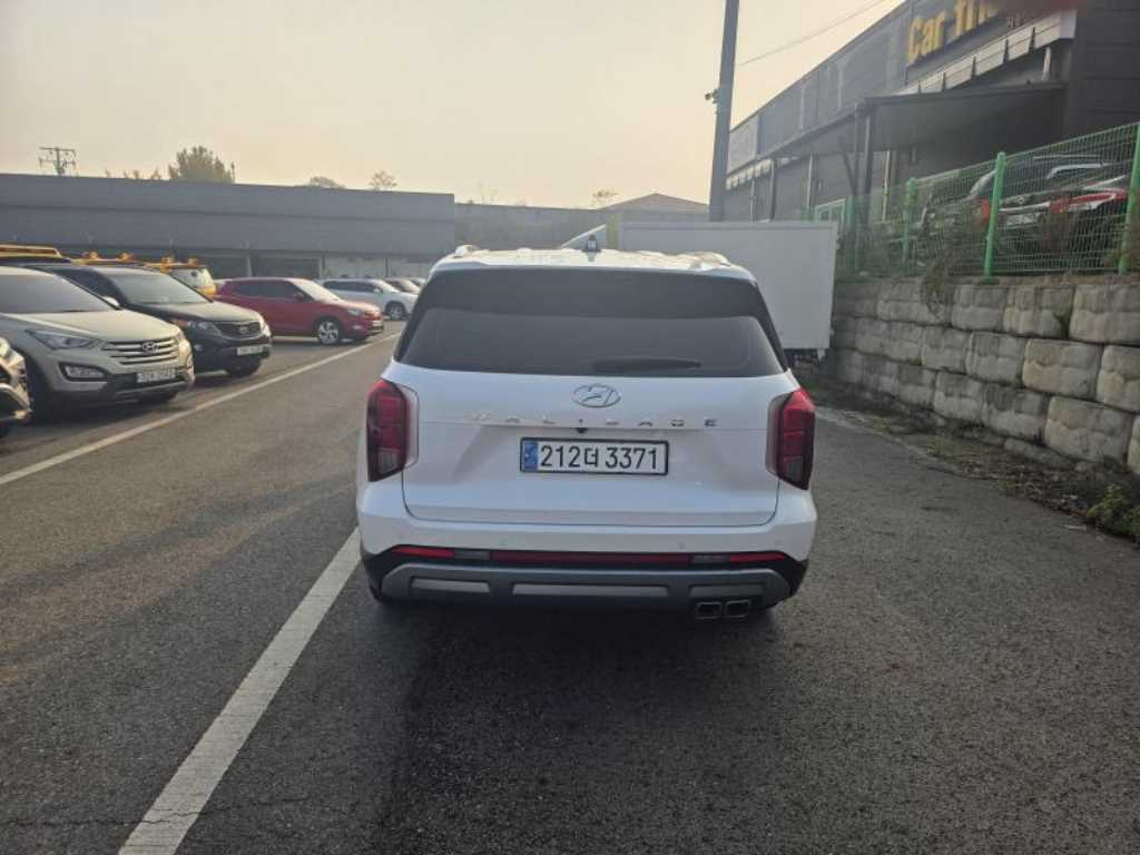 HYUNDAI Palisade - Vista 5