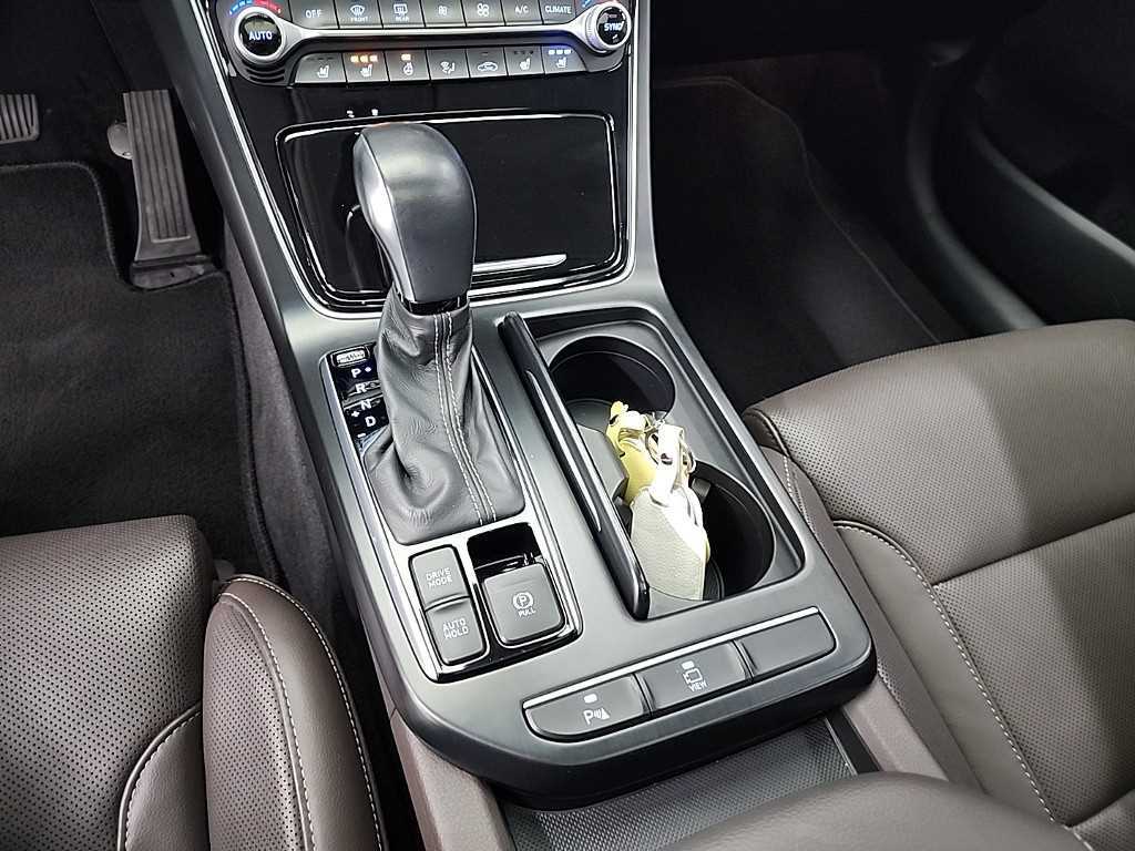 HYUNDAI Grandeur - Vista 8