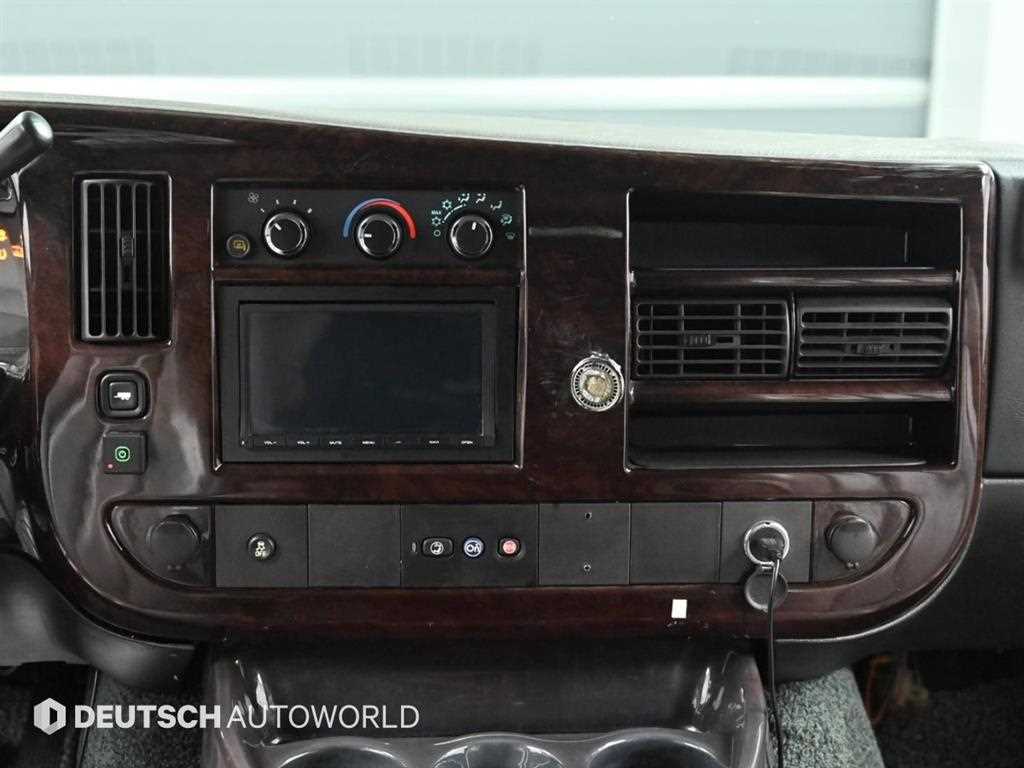 Chevrolet Express van 2014 Negro - Importación desde Corea - HF Imports Iquique - Foto 14