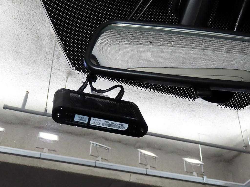 Ssangyong Tivoli 2016 Plateado - Importación desde Corea - HF Imports Iquique - Foto 15