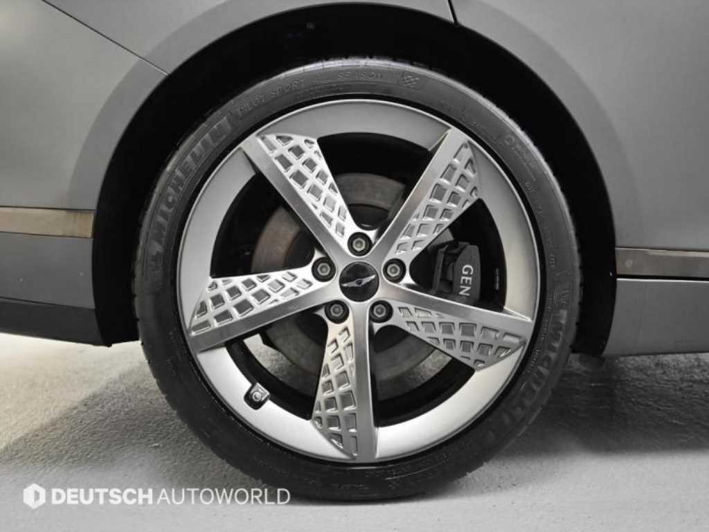 Genesis G80 - Vista 5