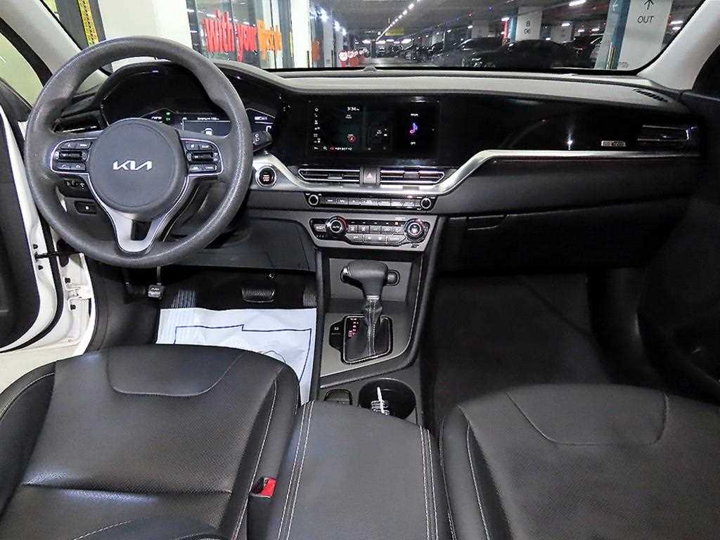 KIA Niro - Vista 10