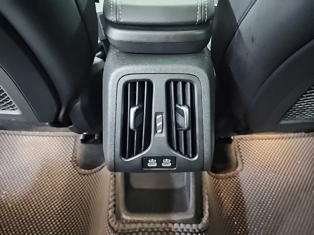 BMW 2 series 2022 Negro - Importación desde Corea - HF Imports Iquique - Foto 13