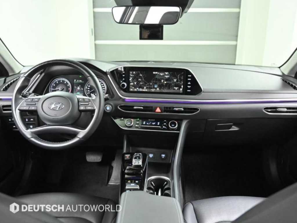 HYUNDAI Sonata - Vista 7