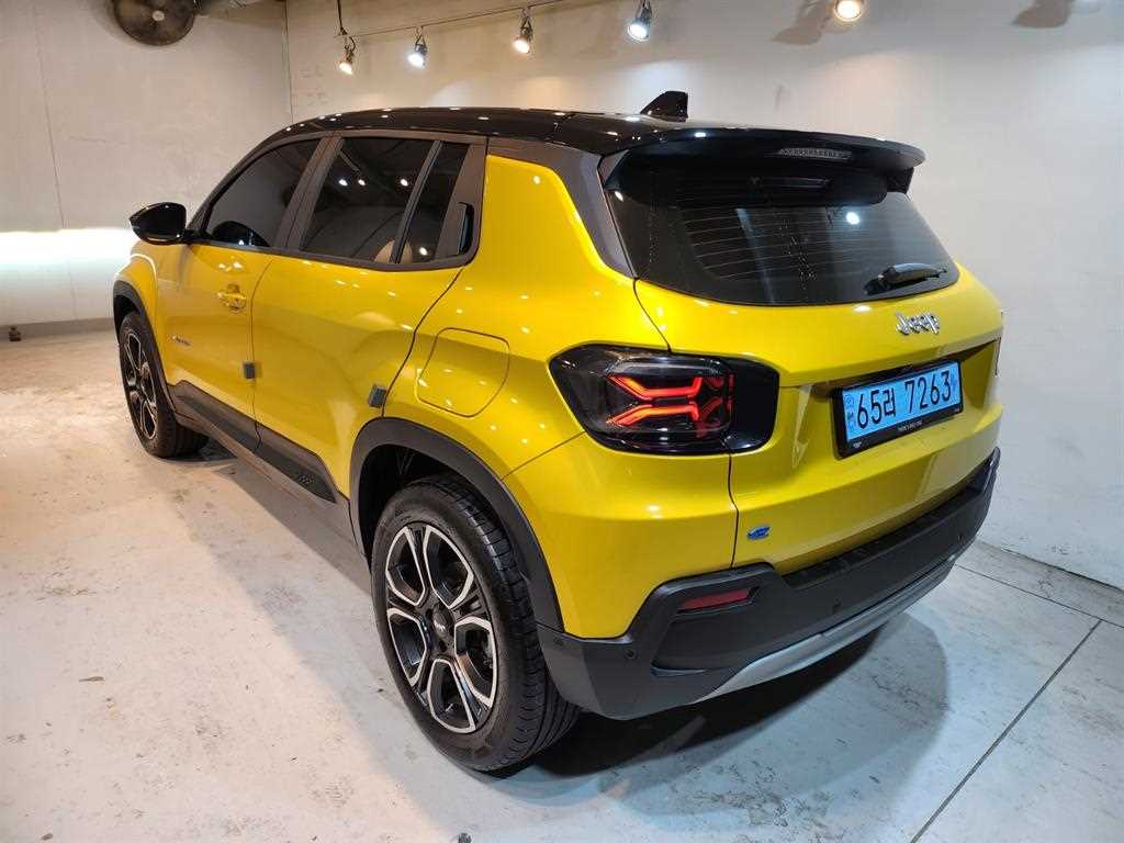 Jeep Avenger - Vista 4