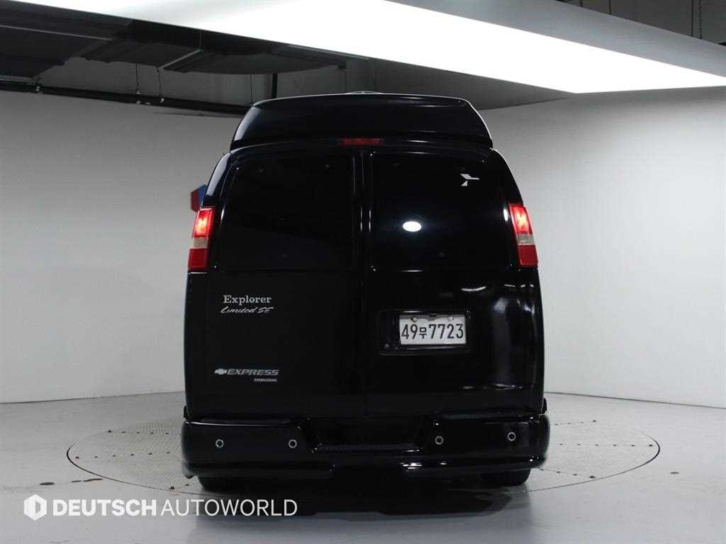 Chevrolet Express van - Vista 4