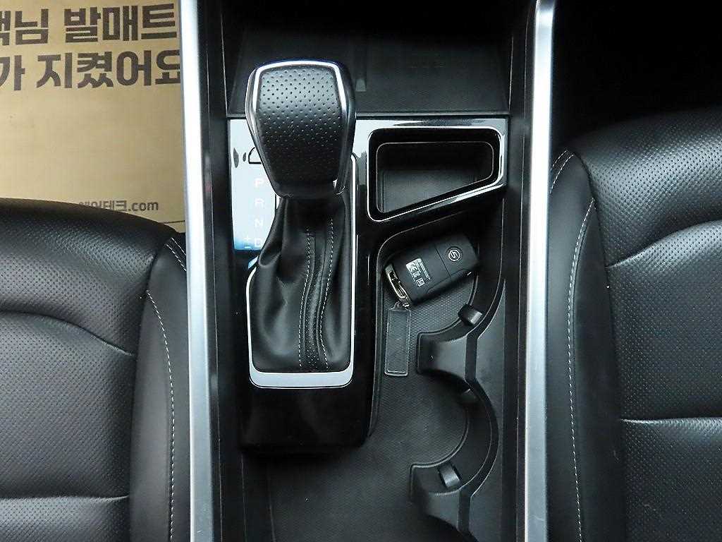 Ssangyong Torres - Vista 10