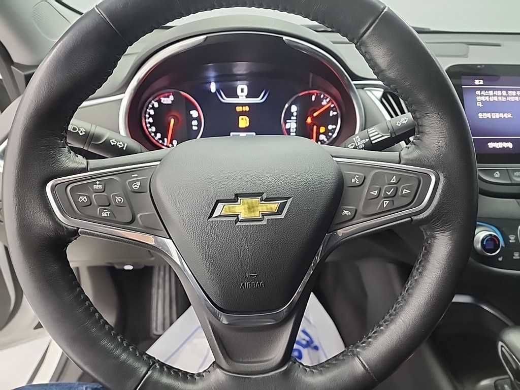 Chevrolet Malibu - Vista 9