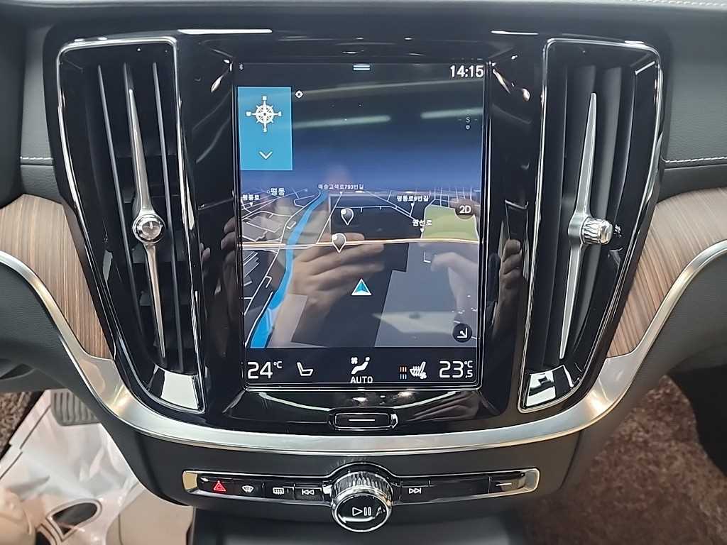 Volvo V60 2021 Plateado - Importación desde Corea - HF Imports Iquique - Foto 15