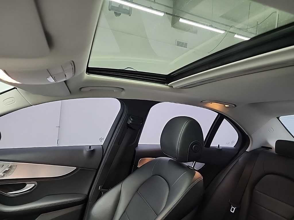 Mercedes Benz C Class 2015 Blanco - Importación desde Corea - HF Imports Iquique - Foto 13