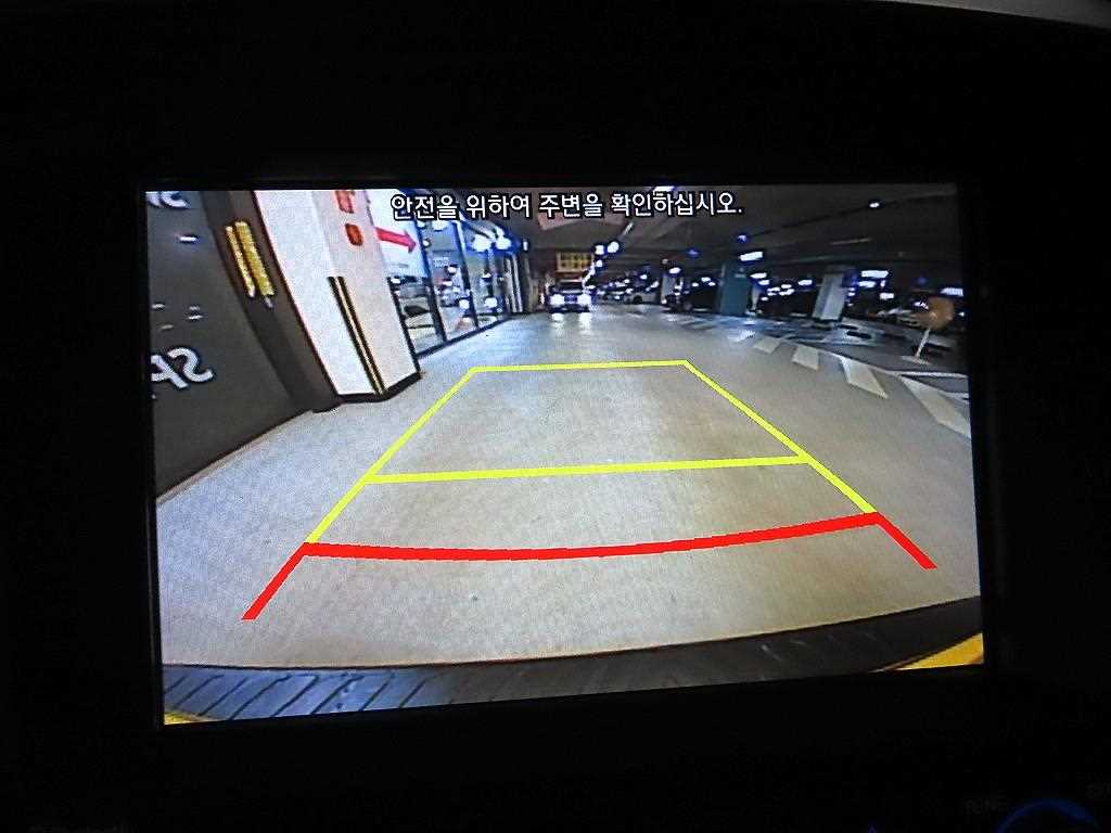 HYUNDAI Starex 2021 Amarillo - Importación desde Corea - HF Imports Iquique - Foto 14