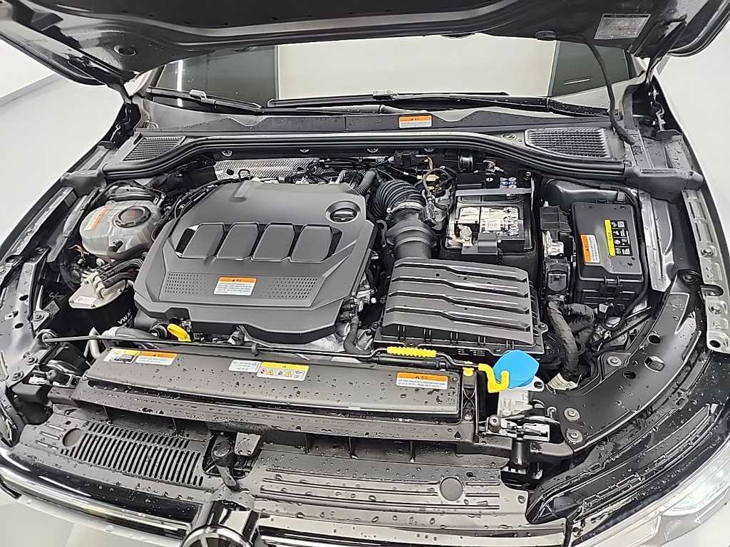 Volkswagen Golf - Vista 5