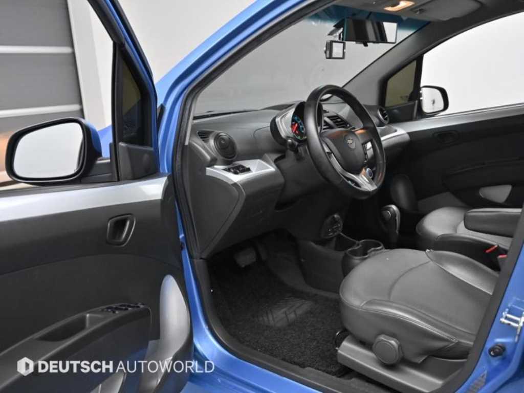 Chevrolet Spark - Vista 11