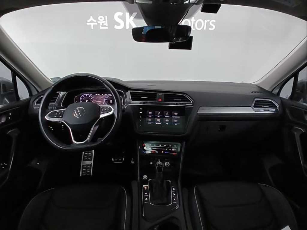 Volkswagen Tiguan - Vista 6