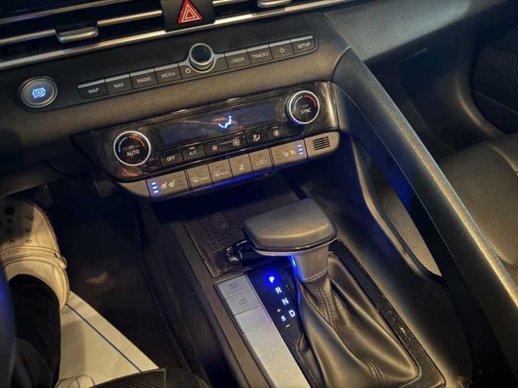 HYUNDAI Avante 2023 - Importación desde Corea - HF Imports Iquique - Foto 19