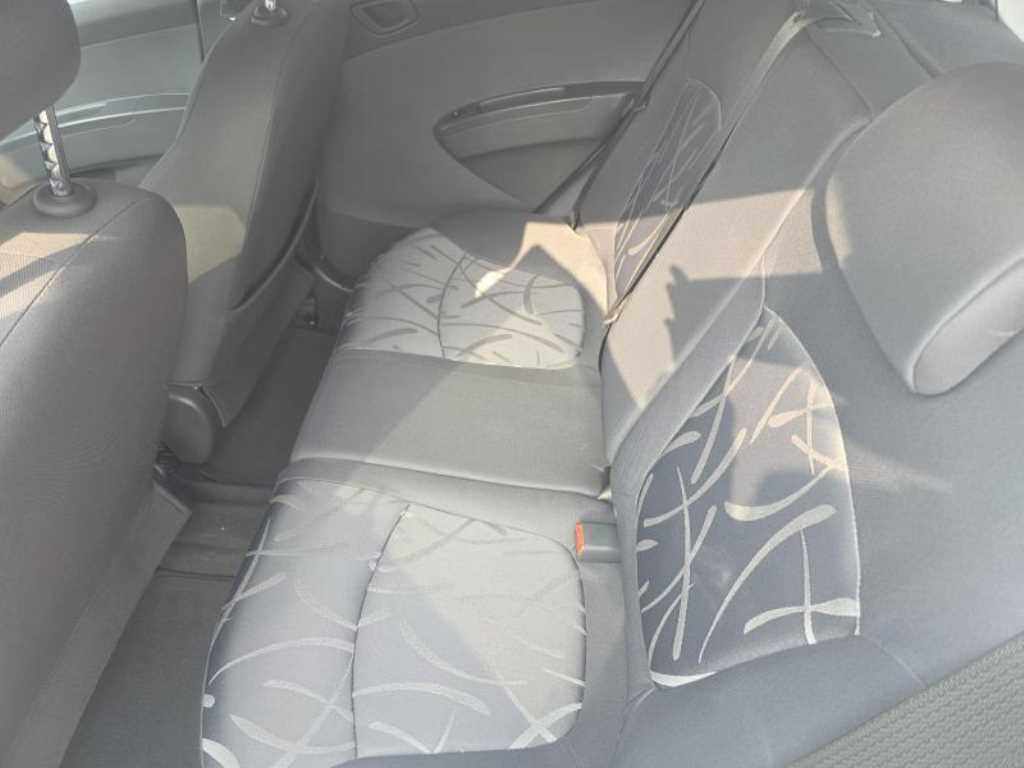 Chevrolet Spark - Vista 9