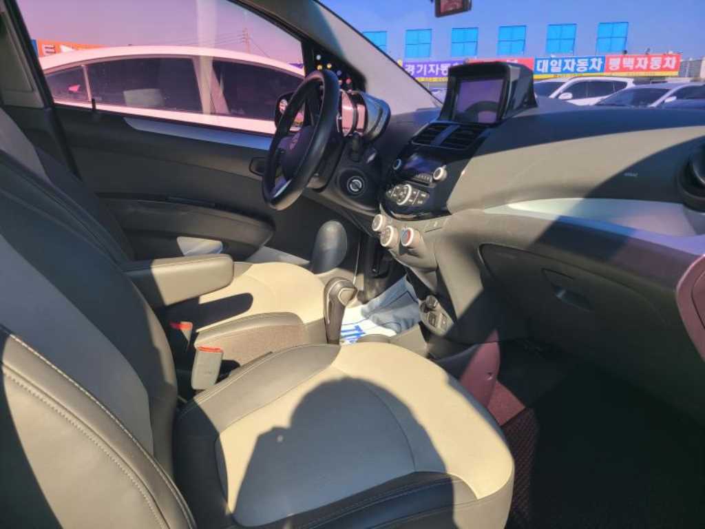 Chevrolet Spark 2014 Blanco - Importación desde Corea - HF Imports Iquique - Foto 15