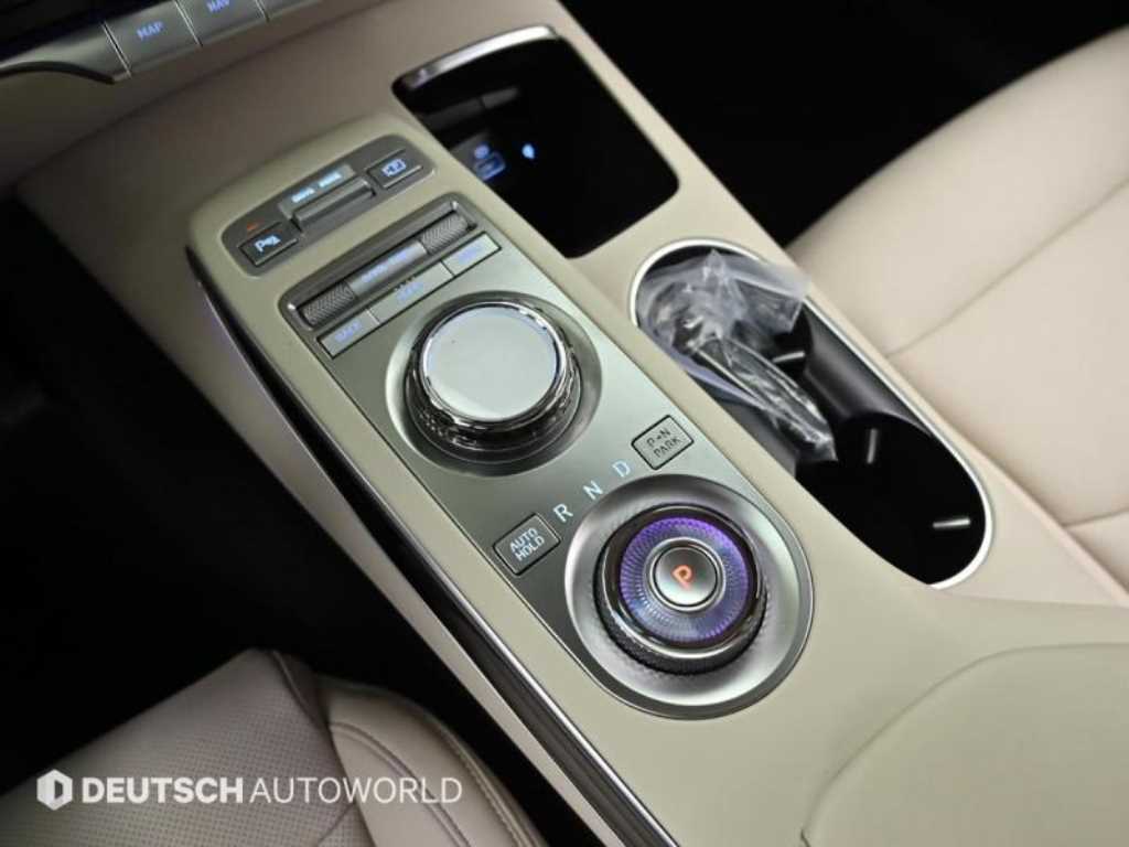 Genesis GV70 - Vista 9