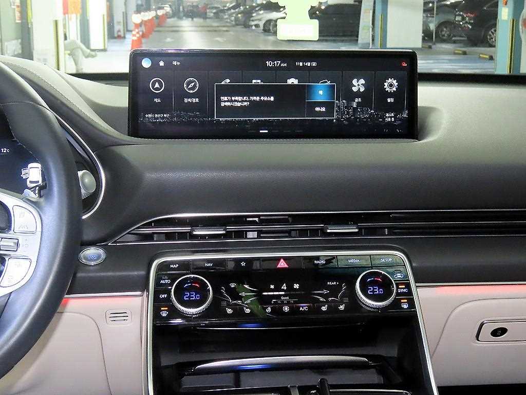 Genesis GV80 - Vista 11