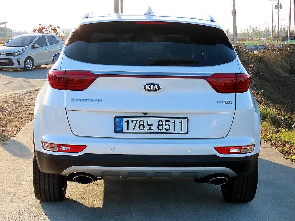 KIA Sportage - Vista 4
