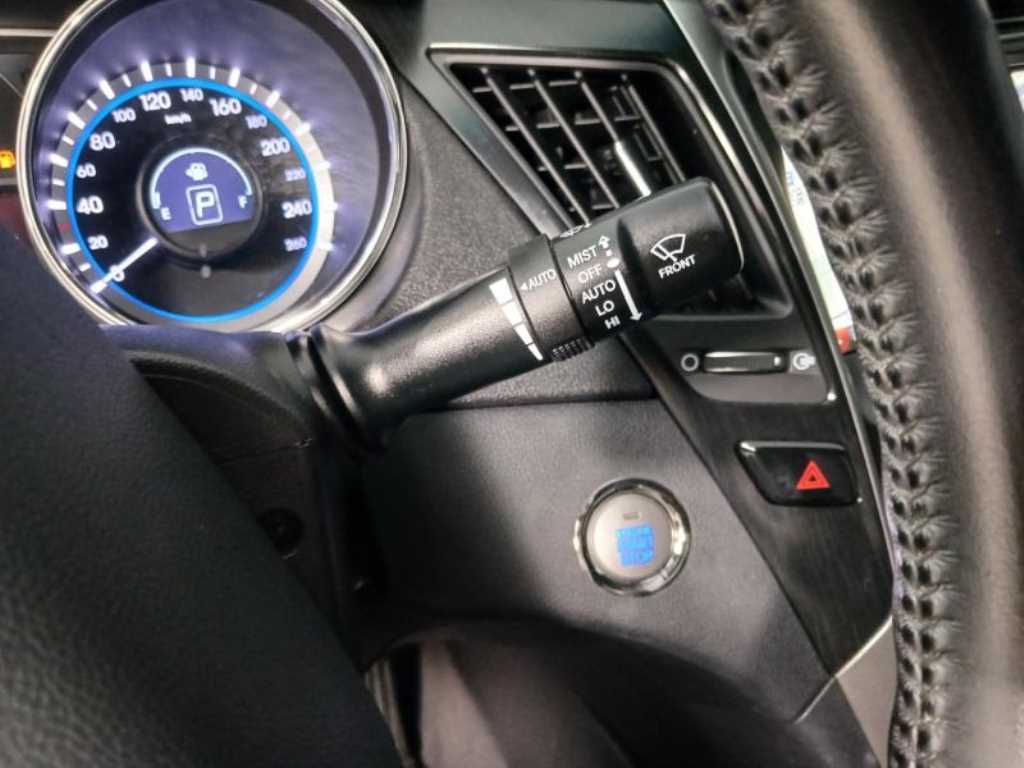 HYUNDAI Sonata 2012 Gris - Importación desde Corea - HF Imports Iquique - Foto 17