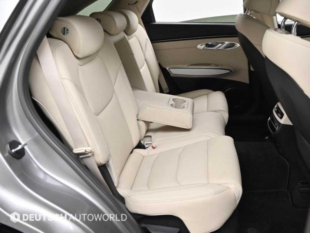 Genesis GV70 - Vista 12