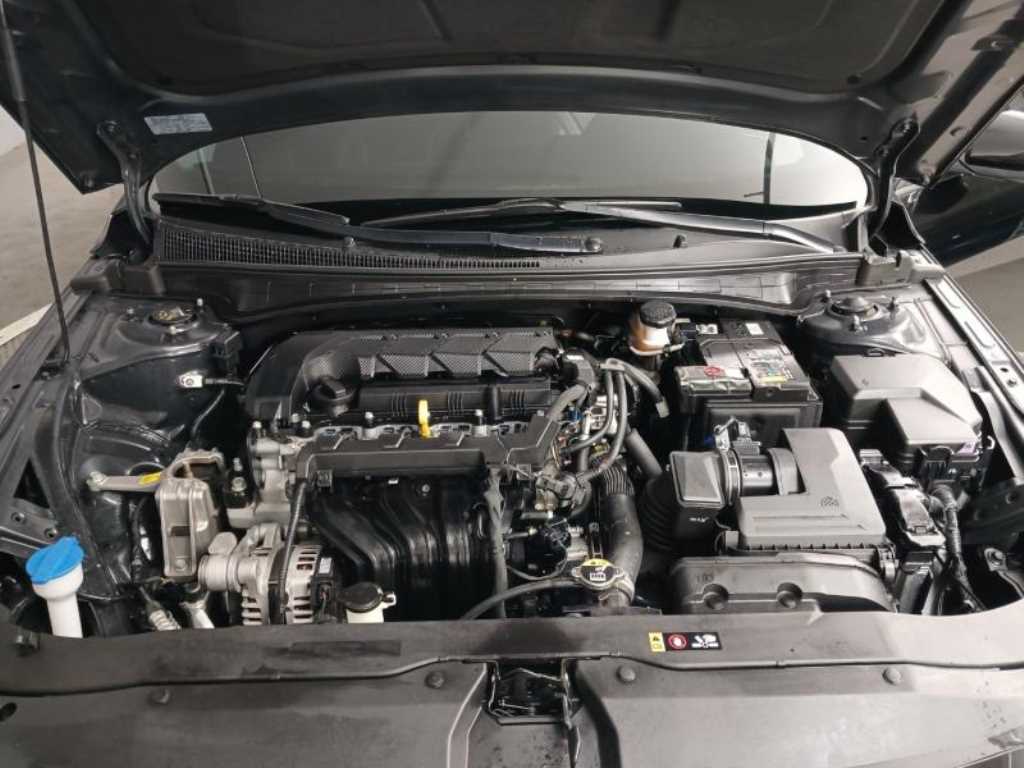 HYUNDAI Avante 2024 Negro - Importación desde Corea - HF Imports Iquique - Foto 19