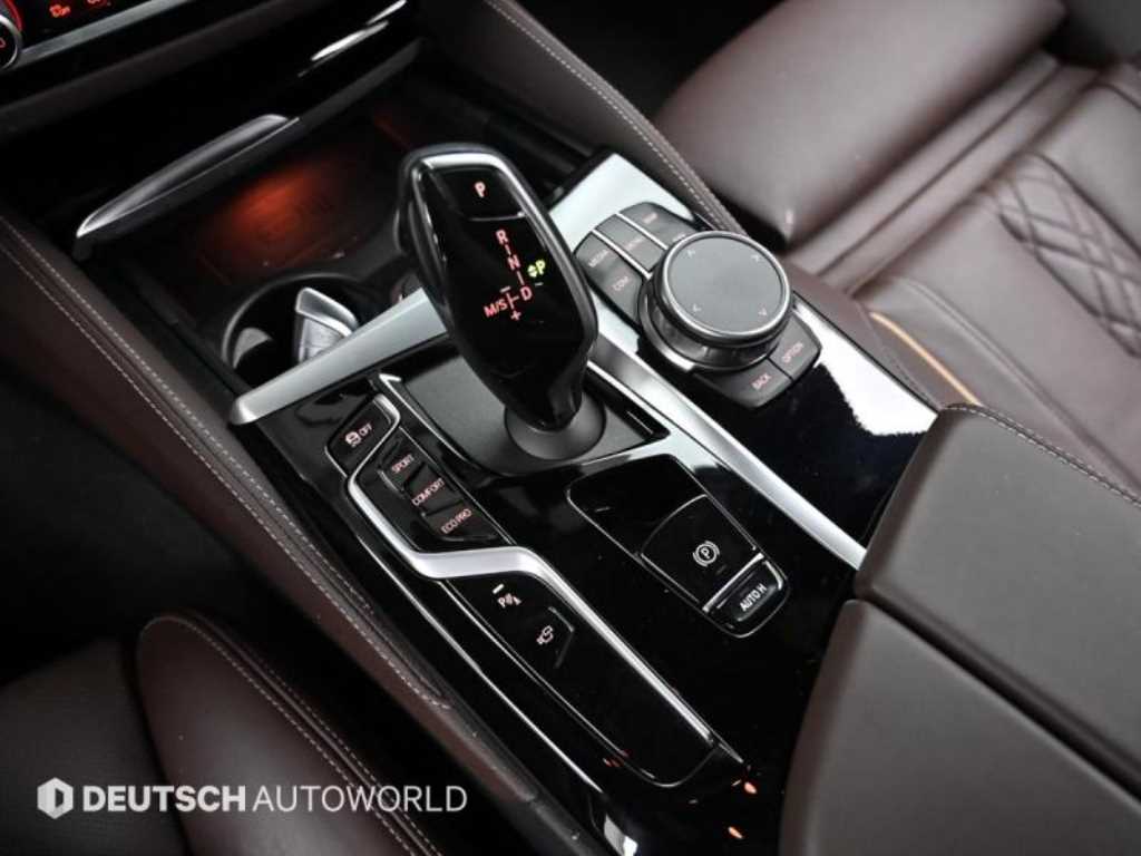 BMW 5 Series - Vista 9