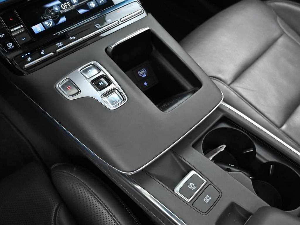 HYUNDAI Grandeur - Vista 9