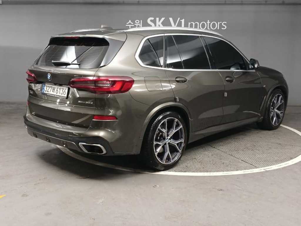 BMW X5 - Vista 4