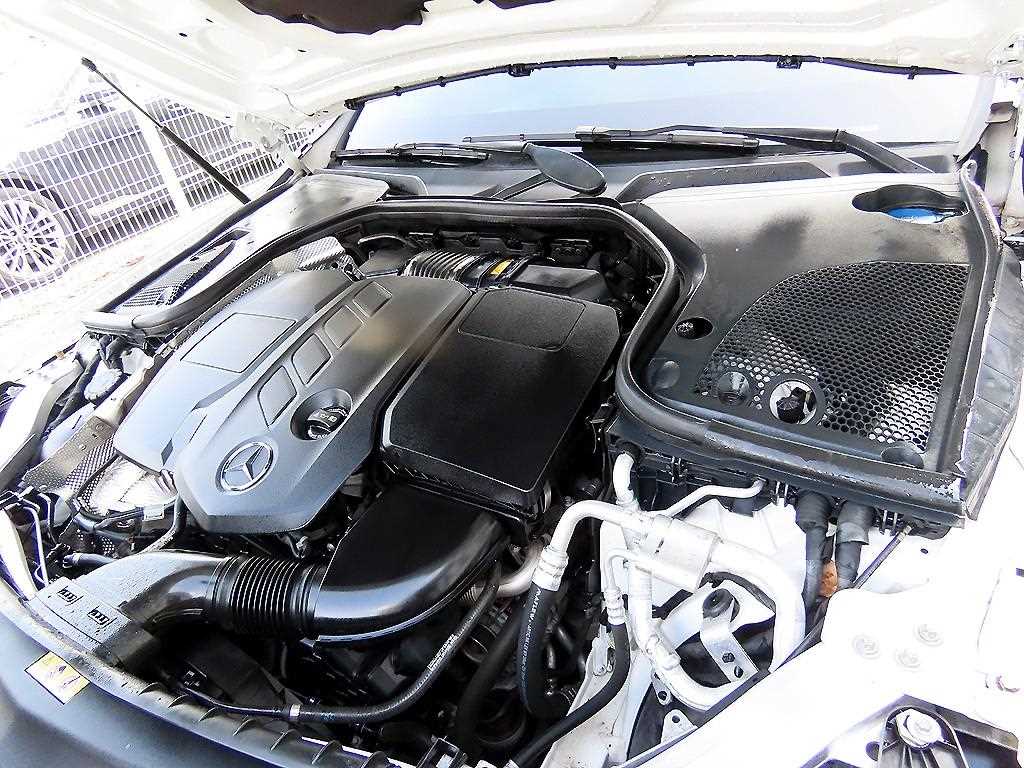 Mercedes Benz E class 2021 Blanco - Importación desde Corea - HF Imports Iquique - Foto 19