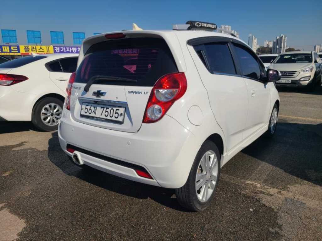 Chevrolet Spark - Vista 4