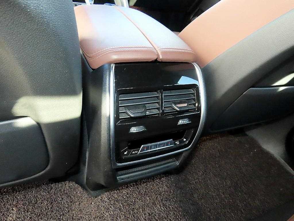 BMW X6 2022 Blanco - Importación desde Corea - HF Imports Iquique - Foto 16