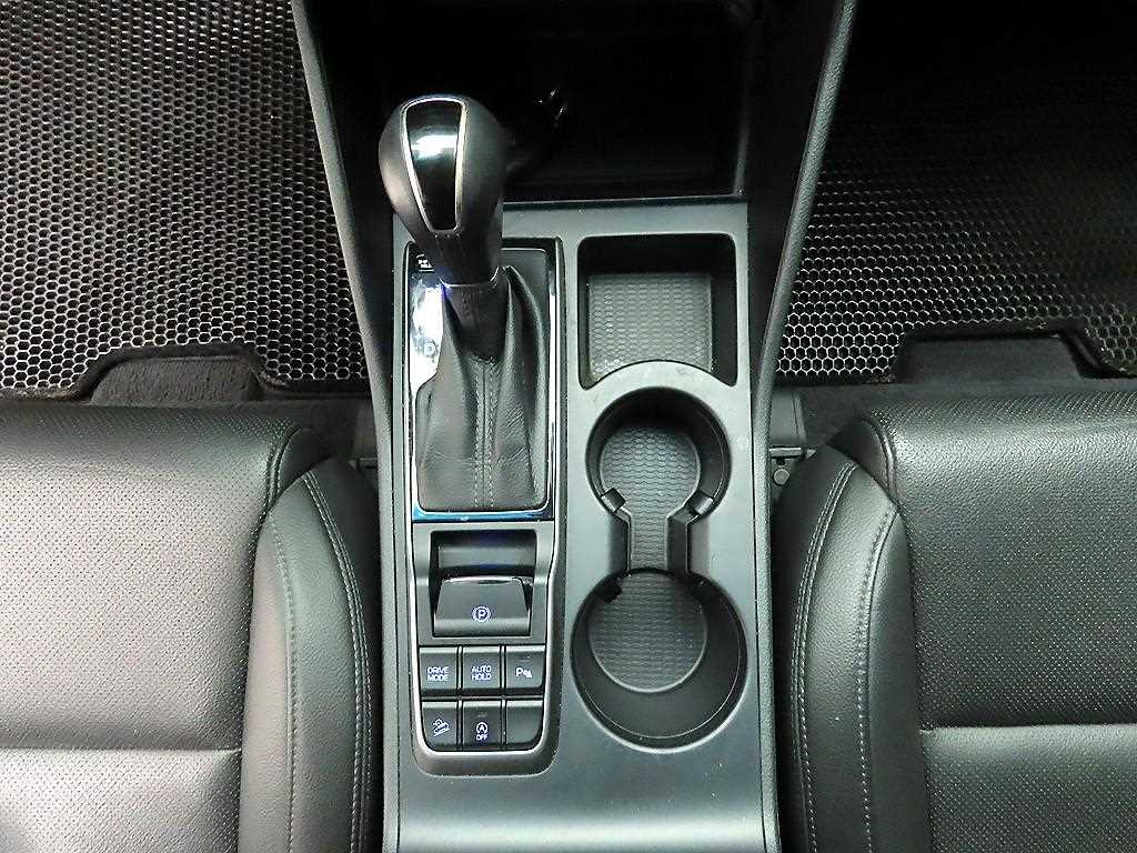 HYUNDAI Tucson - Vista 10