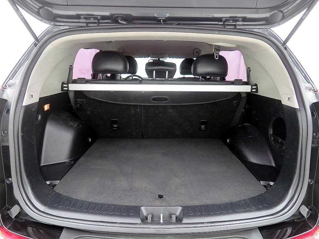 KIA Sportage - Vista 5