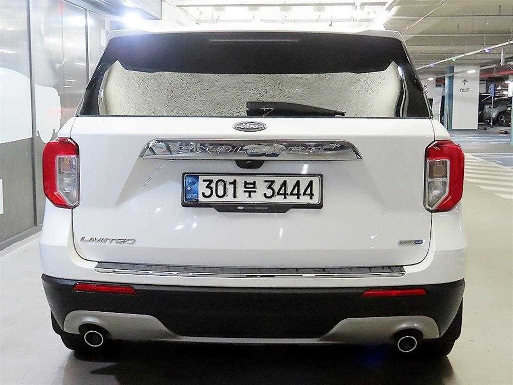 Ford Explorer - Vista 5