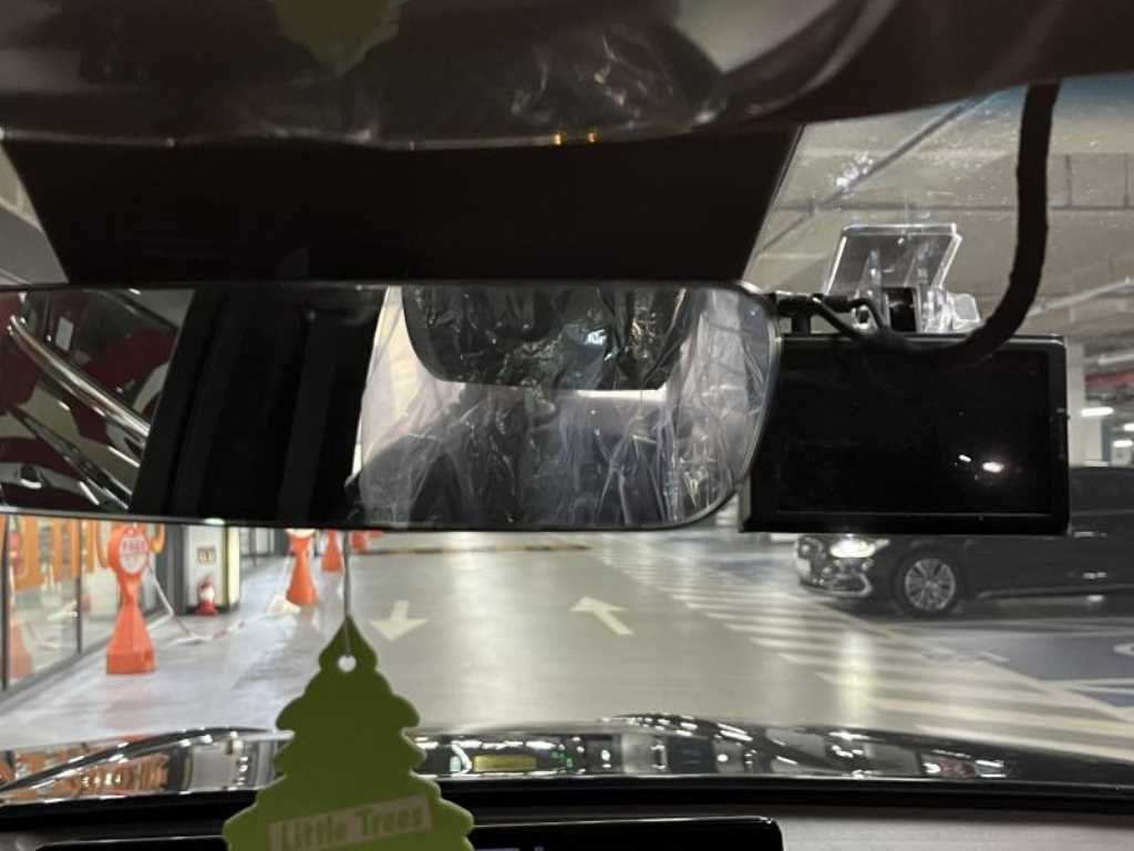 Genesis GV80 - Vista 11