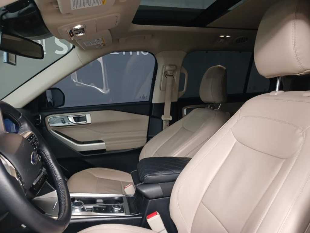 Ford Explorer - Vista 7