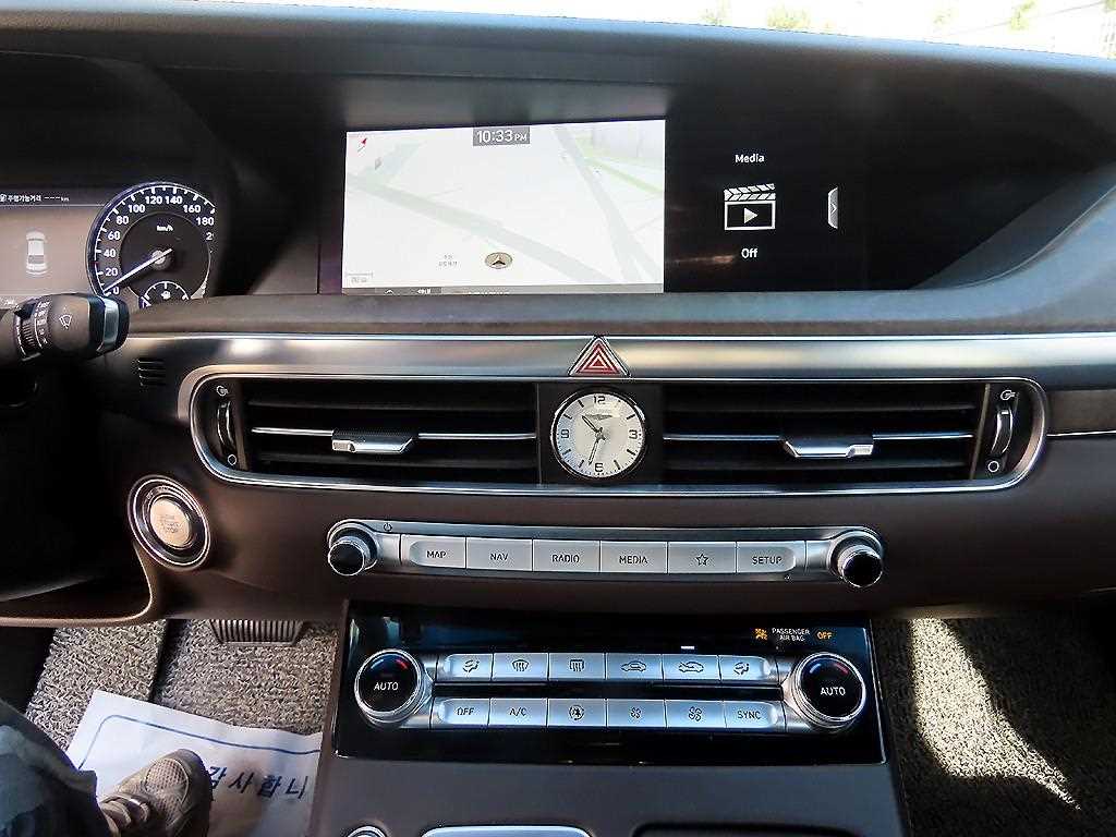 Genesis G90 2019 Negro - Importación desde Corea - HF Imports Iquique - Foto 13