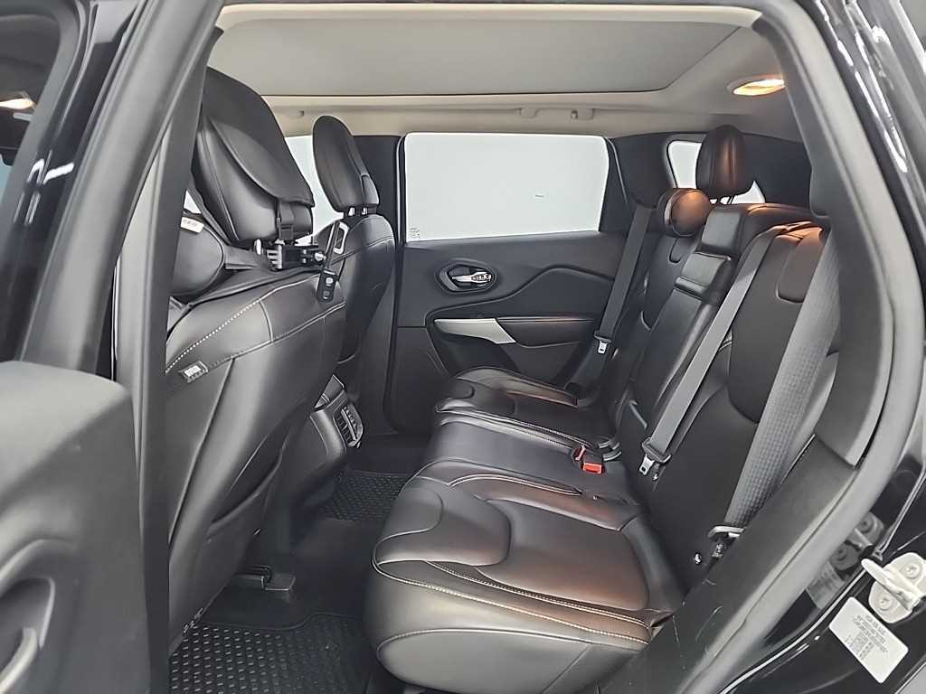 Jeep Cherokee - Vista 12