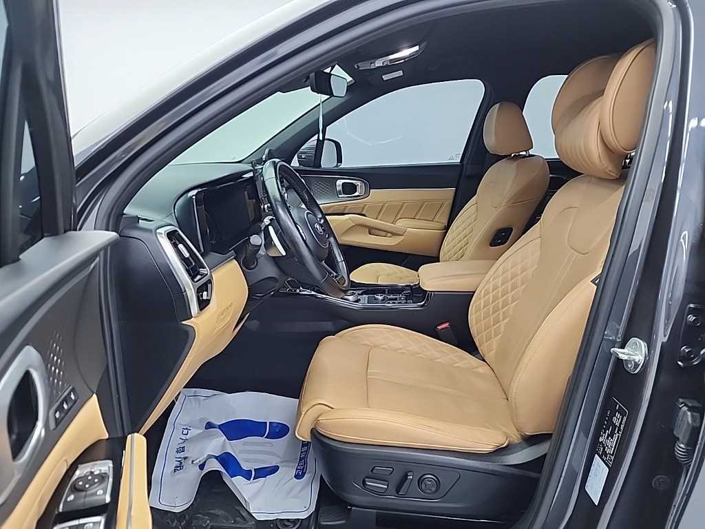 KIA Sorento - Vista 11