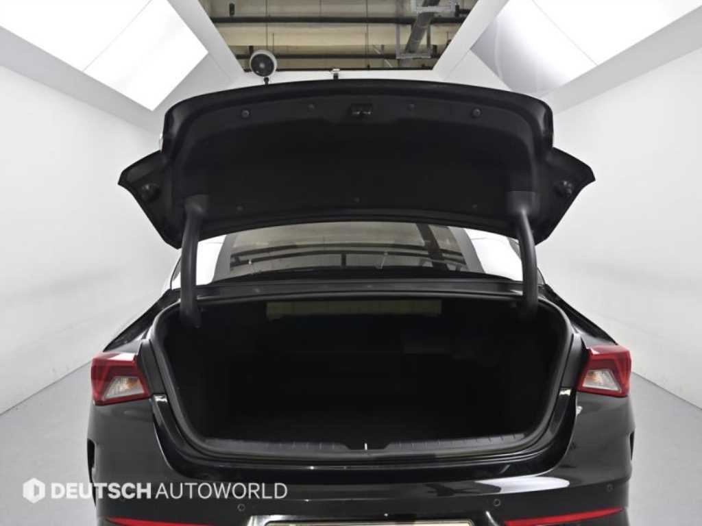 KIA K5 2021 Negro - Importación desde Corea - HF Imports Iquique - Foto 20